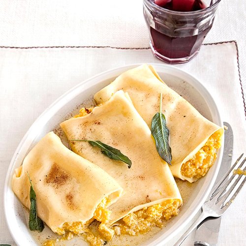 Pumpkin Cannelloni with Sage<br />
Brown-Butter Sauce