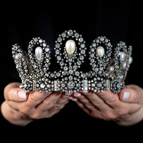 ITALY’S ROYAL FAMILY’S TIARA