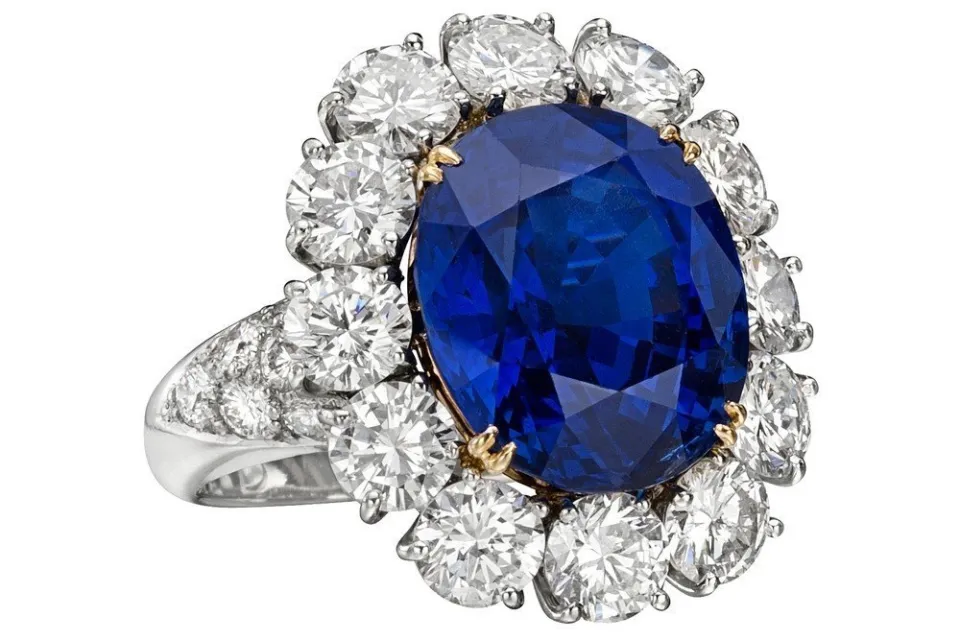 Royal Provenance: The Van Cleef & Arpels Ring