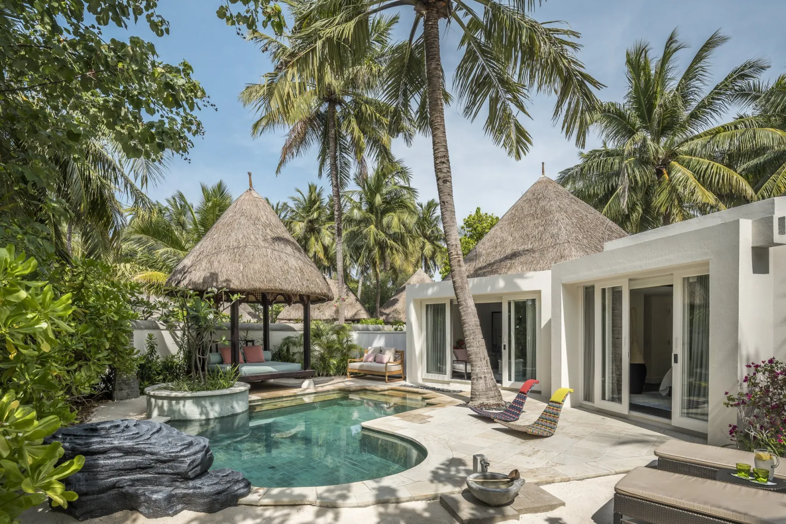 Thrilling Paradise In Luxury Laps
