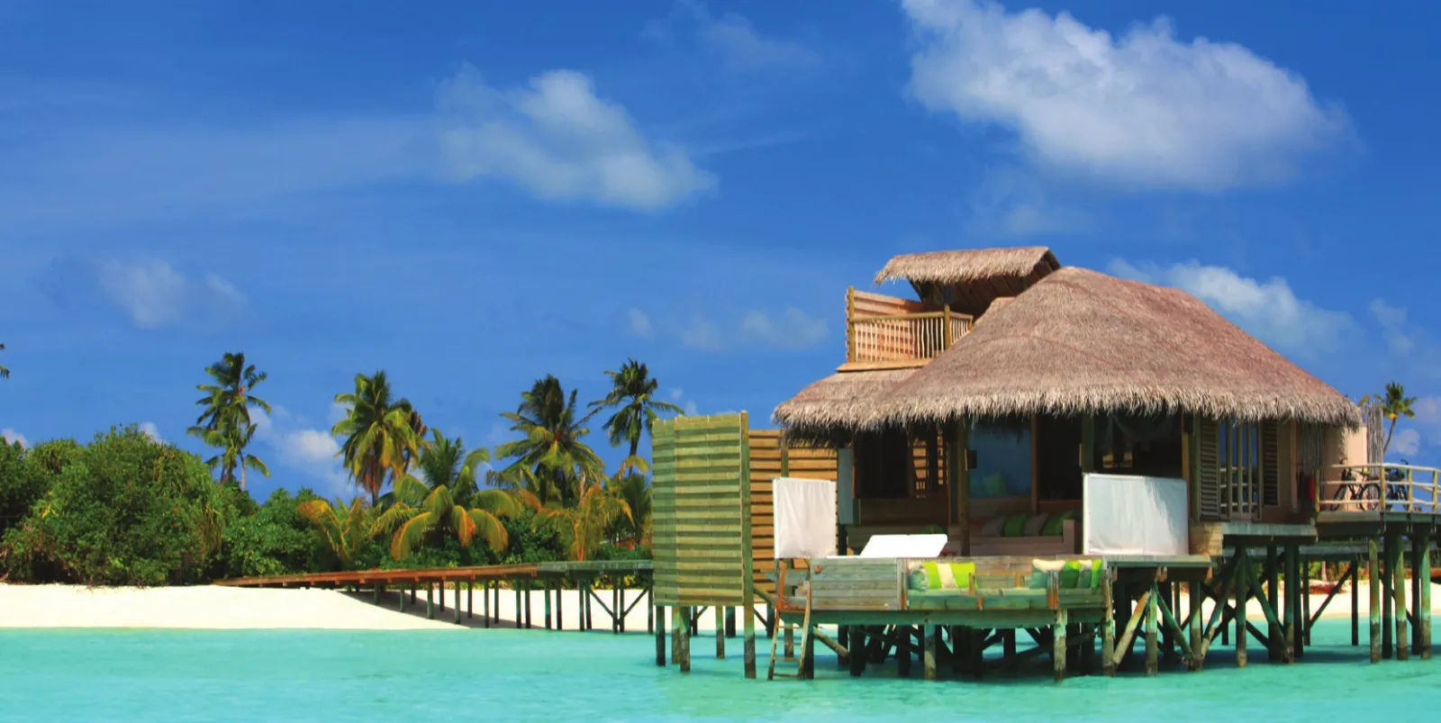 Beaches, Sun & Romance
