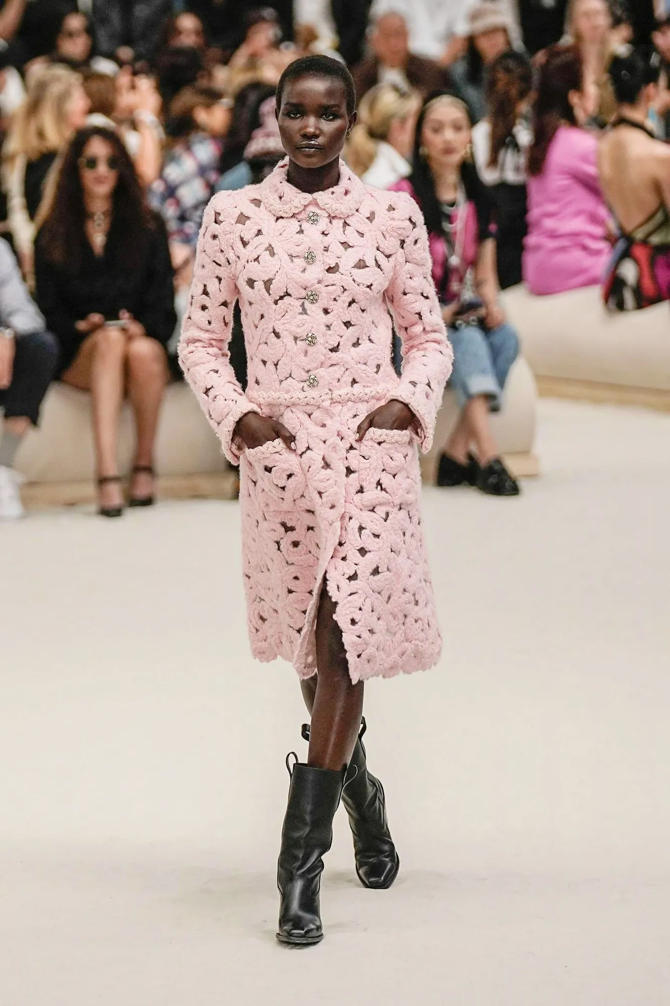 Paris Haute Couture 2022-2023 Fall/Winter