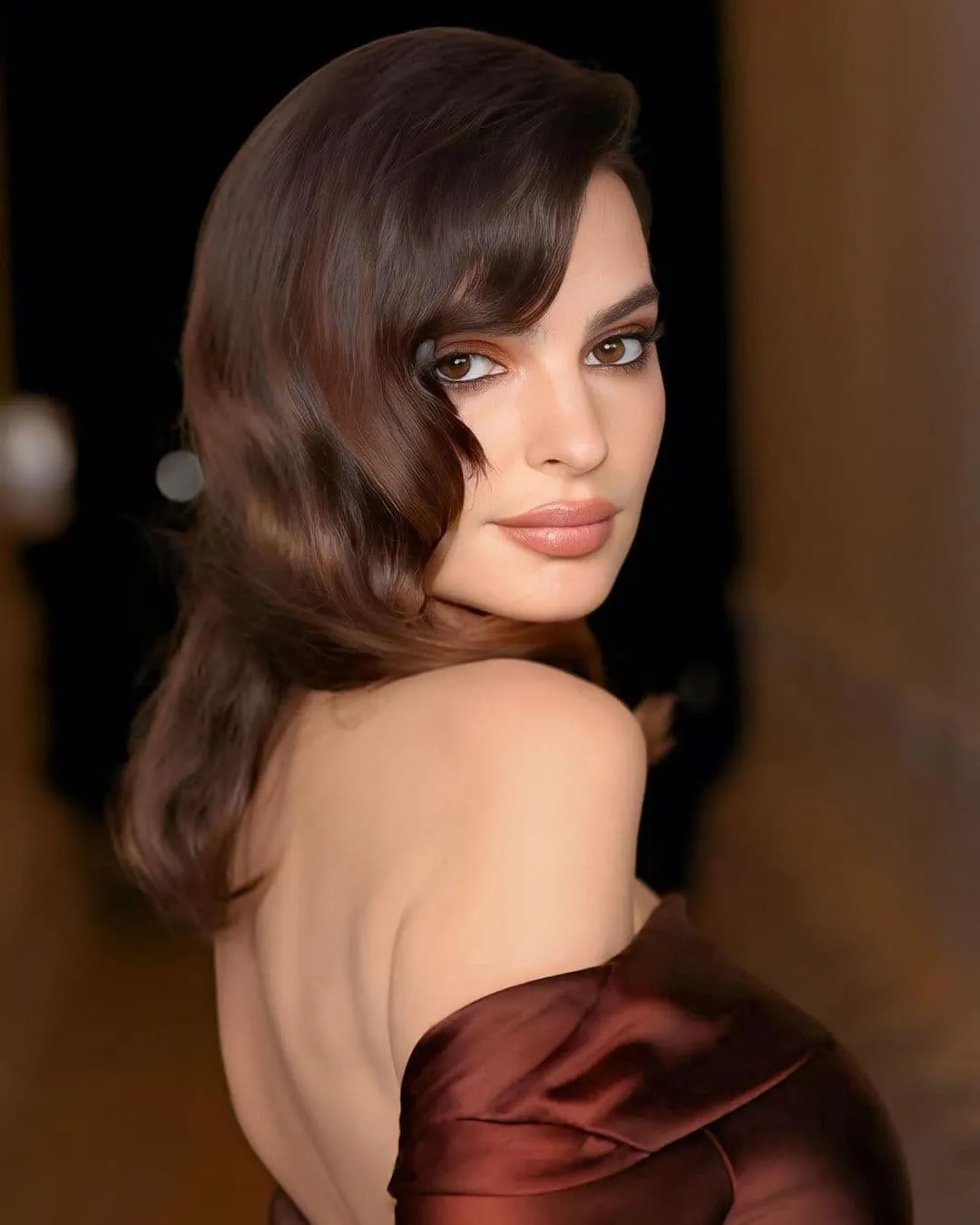 Extra Clean Glam: The Beauty Equivalent of a Power Suit