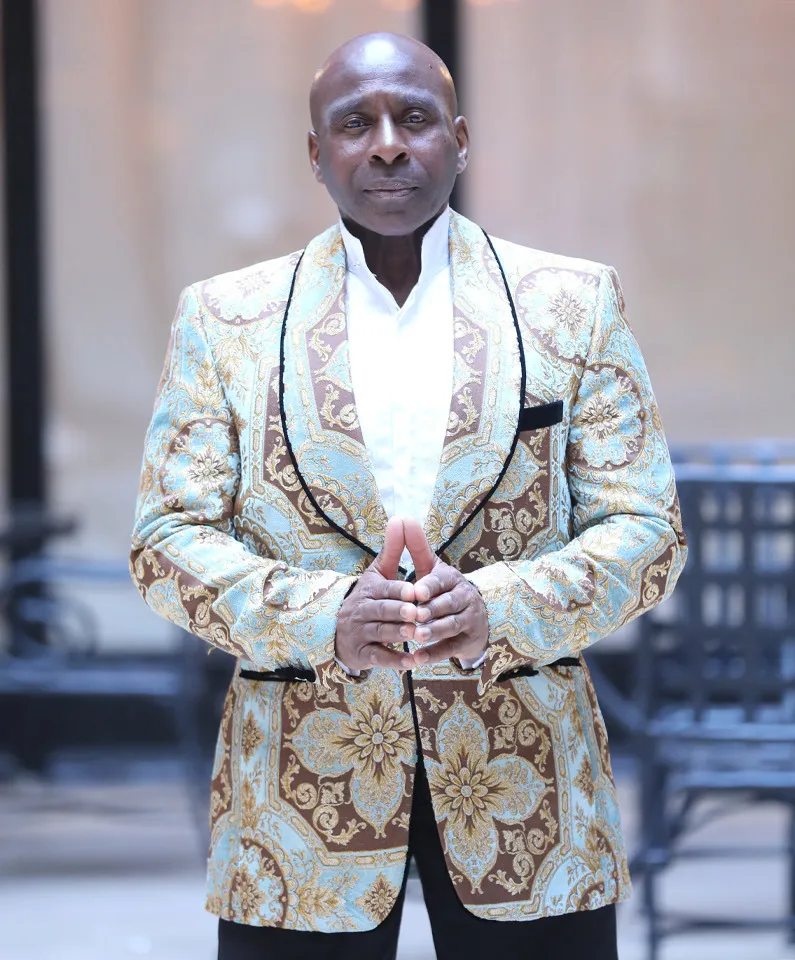 Mastering Moments, Defining Luxury