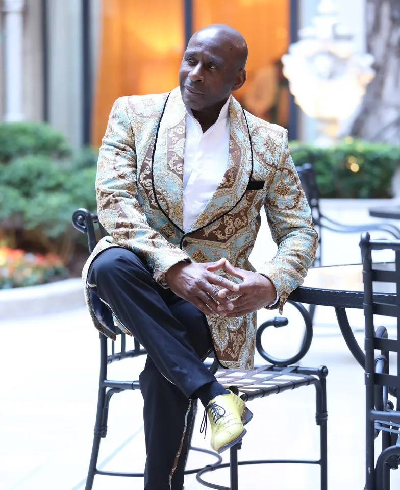 Mastering Moments, Defining Luxury