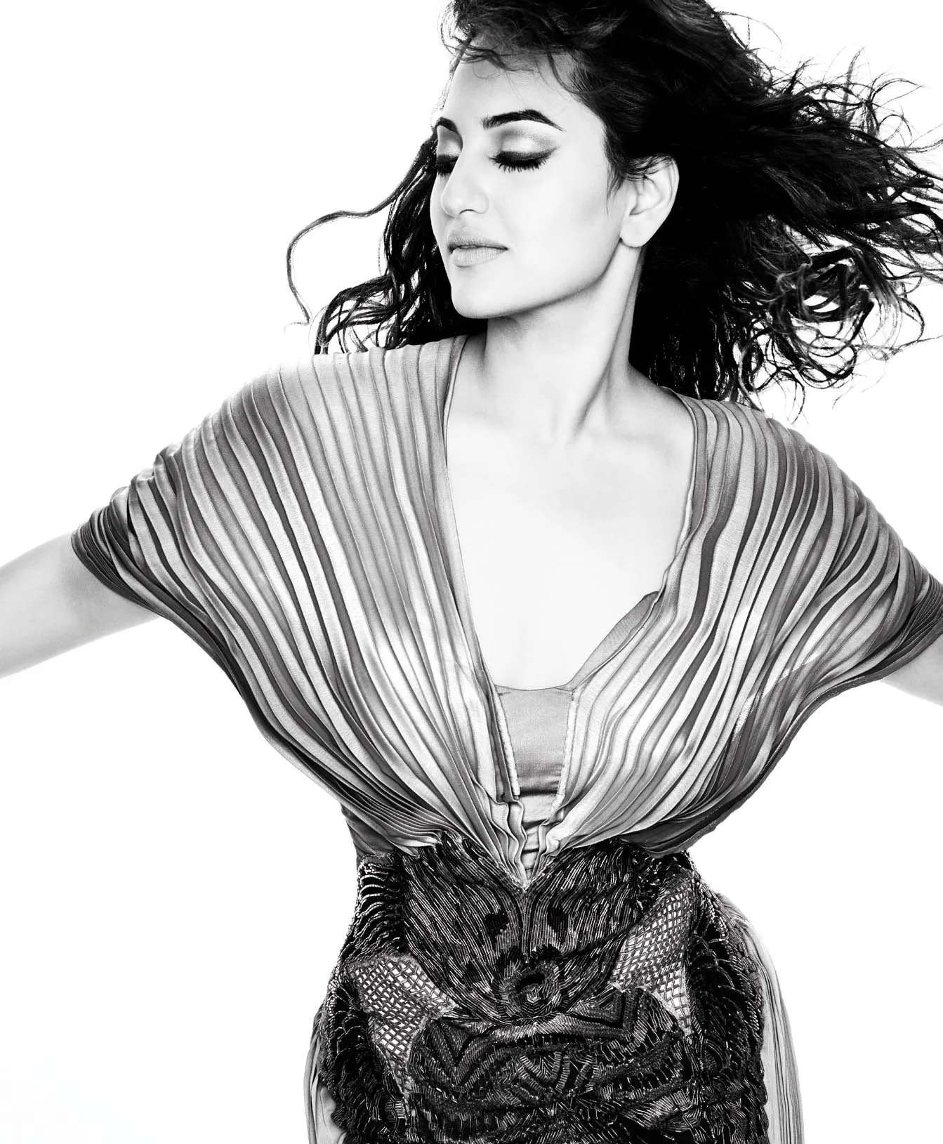 Oh Sonakshi! More Candid Than Ever