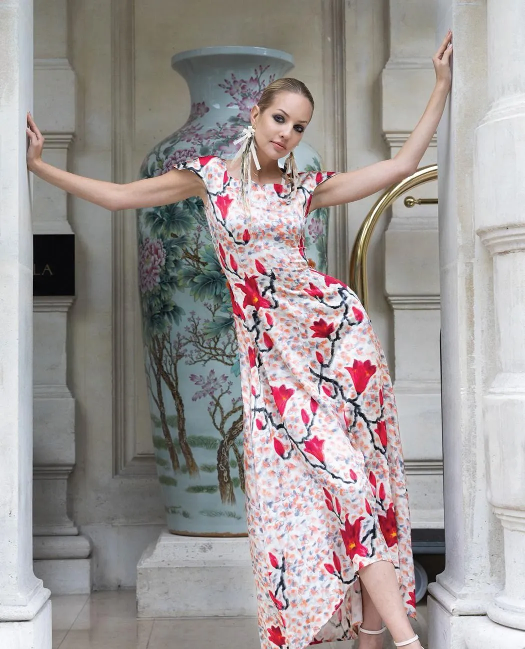 Global Fashion: A Synthesis of Legacy, Ethereal Charm, and Future Craftsmanship.
