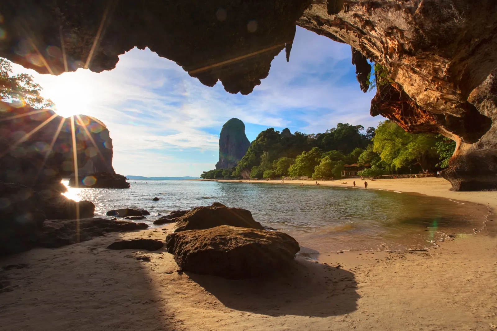 Romantic Island Makes Thai One
