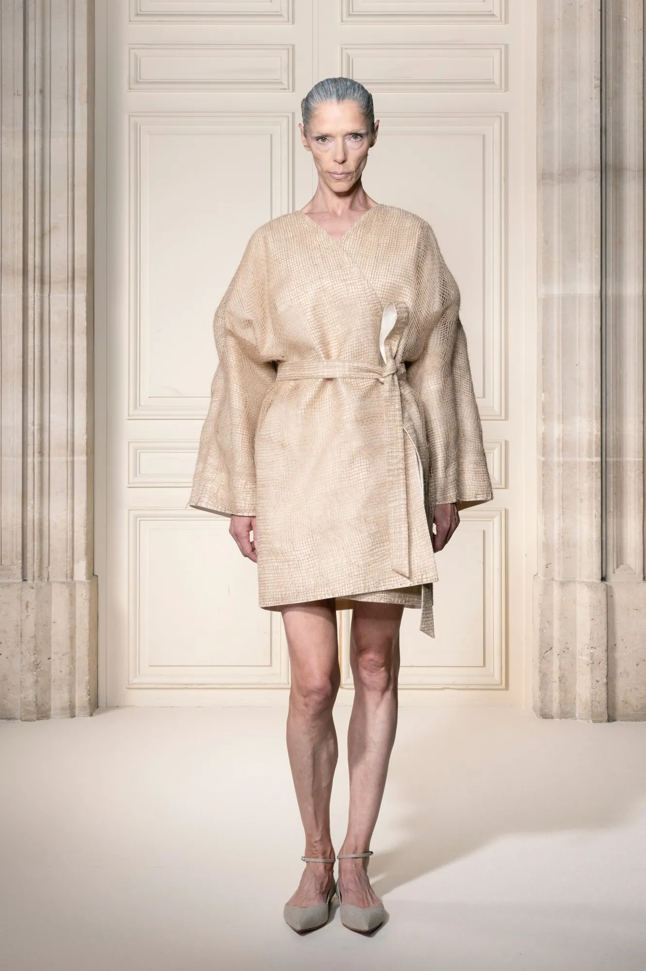 Viktor & Rolf Fall 2026 Couture: A Study in Contrast