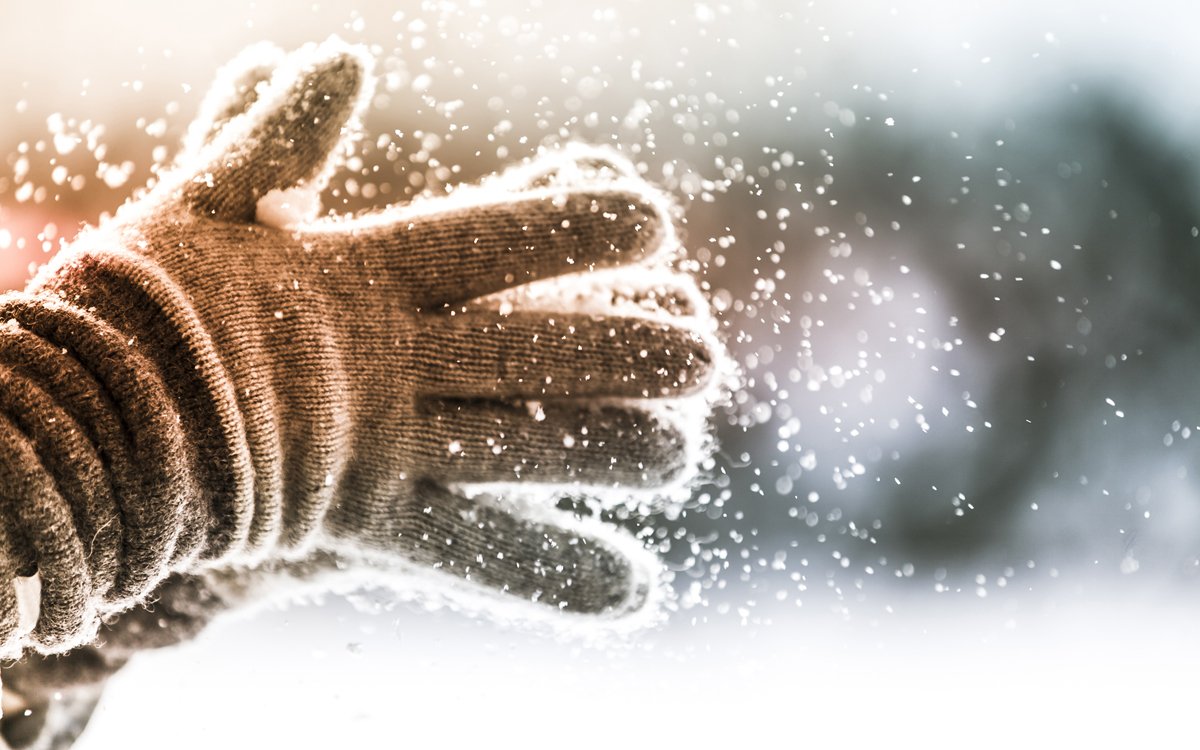 Balance Styling By Lifting Up Your Gloves!